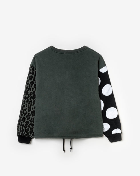 GEMMA0438 Crewneck Sweatshirt