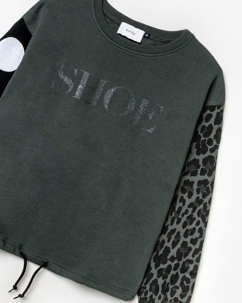 GEMMA0438 Crewneck Sweatshirt